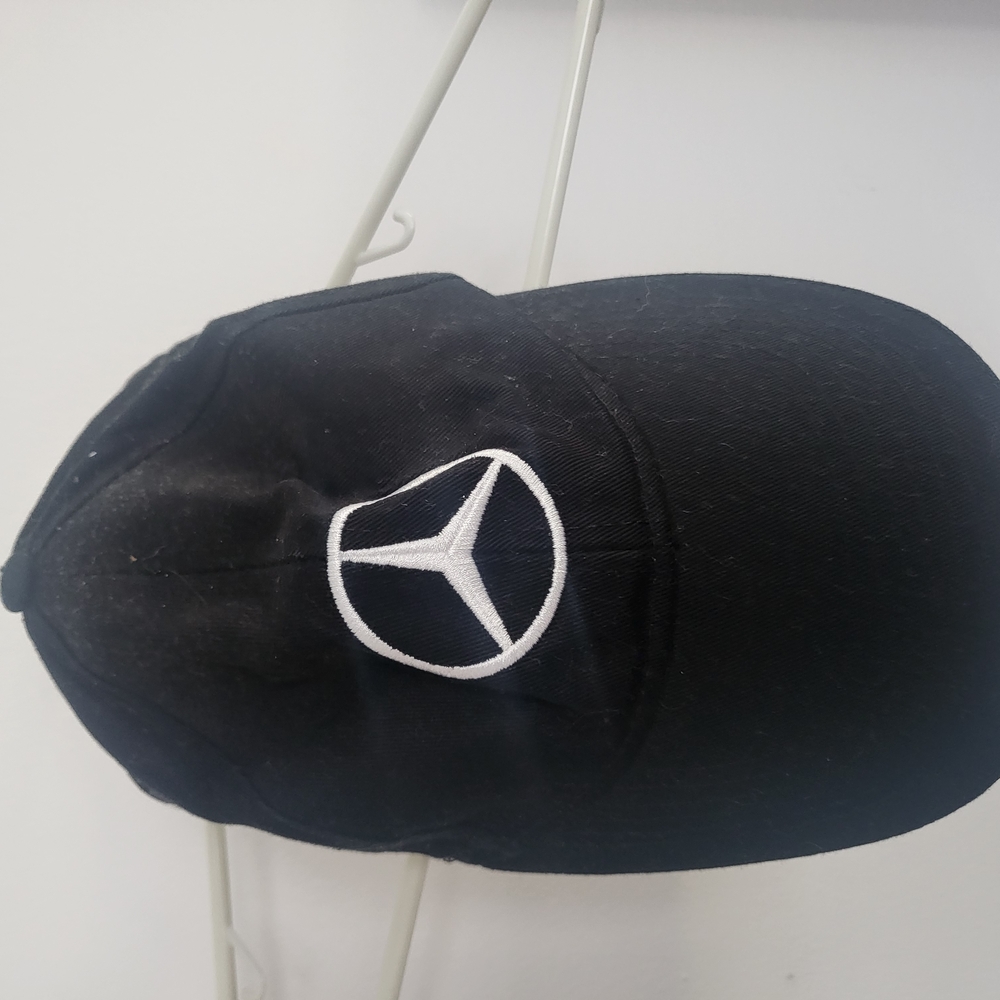 Mercedes-Benz Collection Black Accessory - Picture 3 of 7
